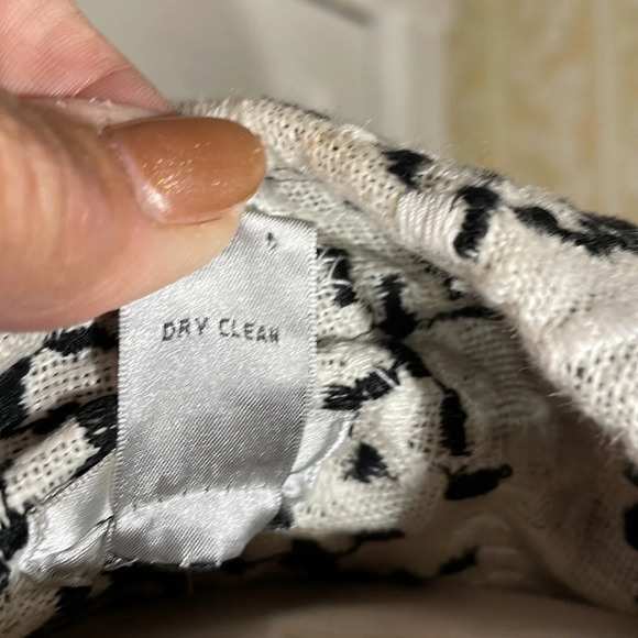 👀Chicos (nubby) Jacket 👀 - Picture 9 of 9